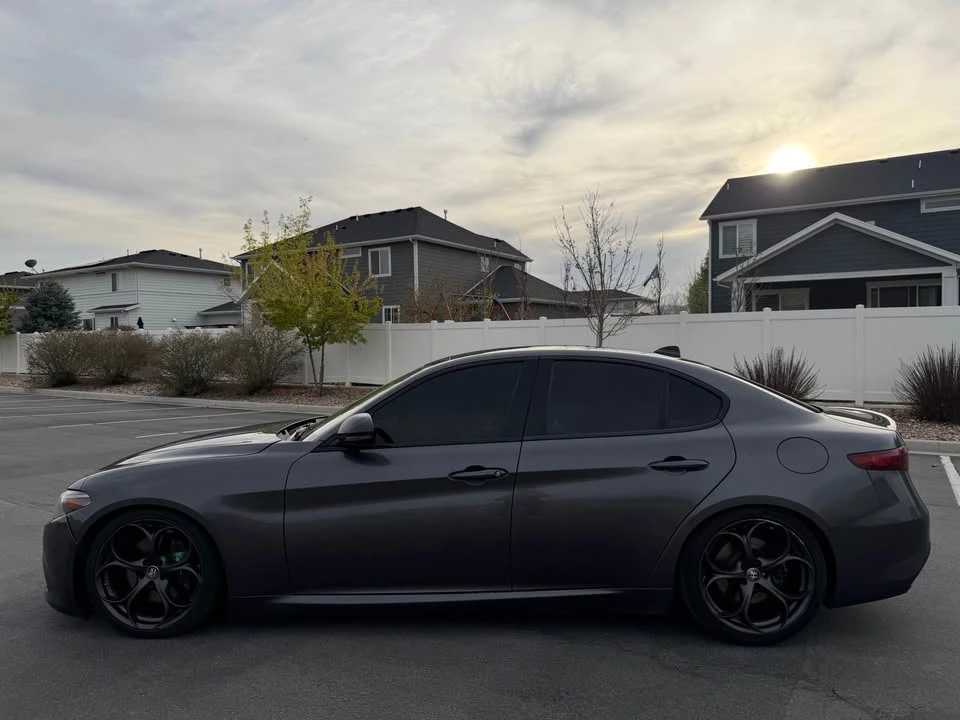 2018 Alfa Romeo Giulia - Image 2 of 19