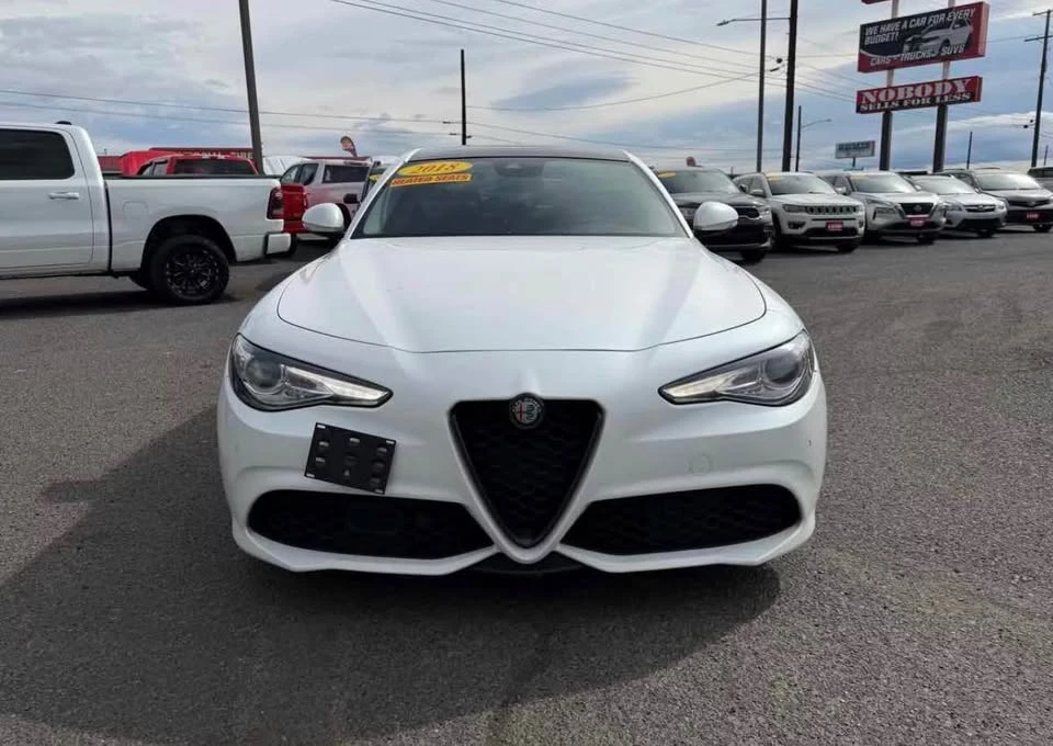 2018 Alfa Romeo Giulia - Image 3 of 11