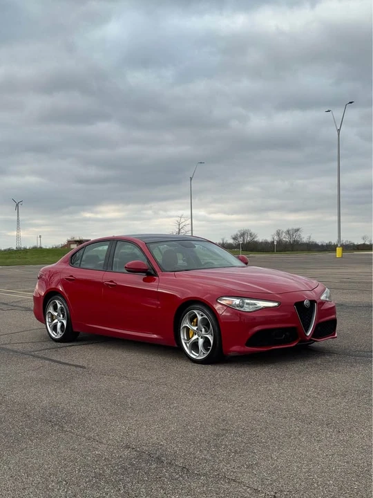 2018 Alfa Romeo Giulia - Image 7 of 20
