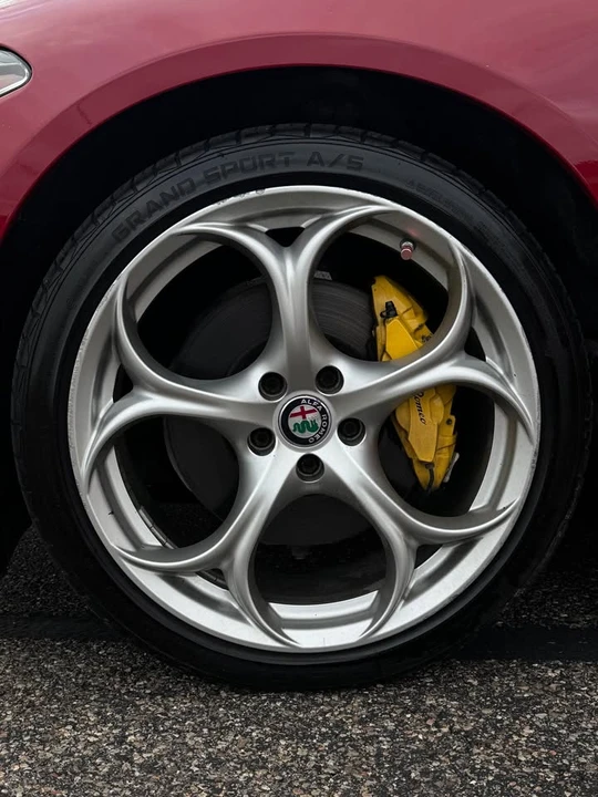 2018 Alfa Romeo Giulia - Image 10 of 20