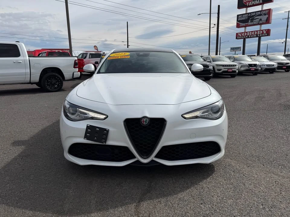 2018 Alfa Romeo Giulia - Image 2 of 11