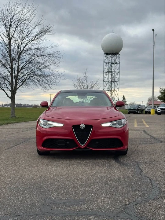 2018 Alfa Romeo Giulia - Image 8 of 20