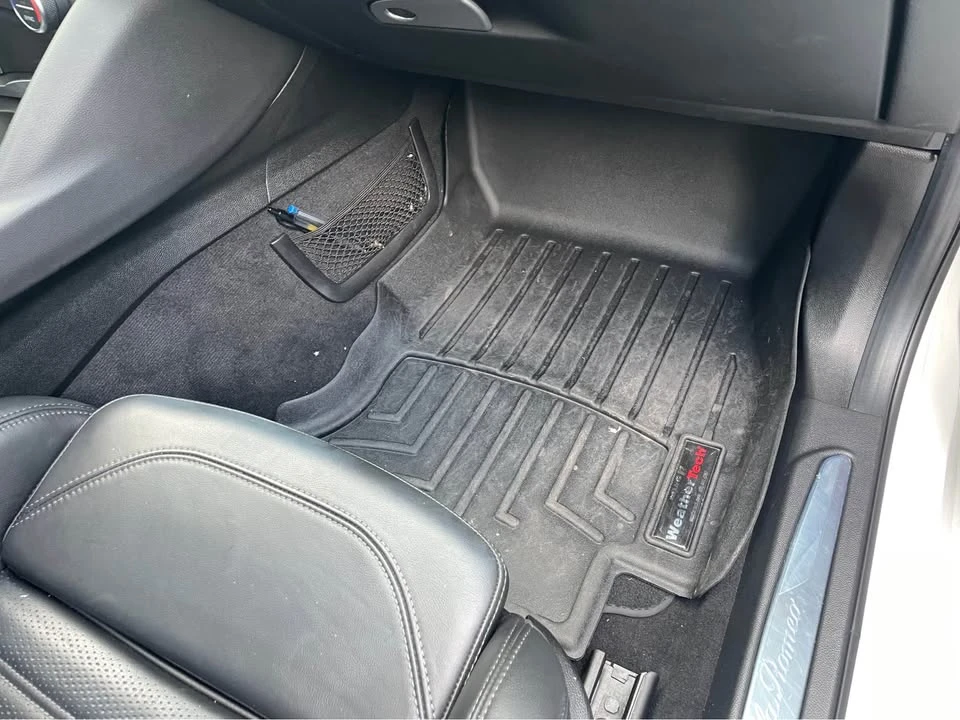2018 Alfa Romeo Giulia - Image 14 of 18
