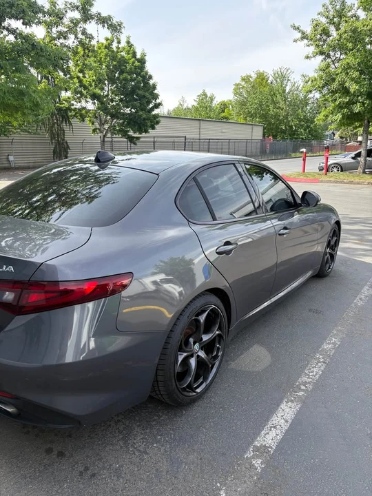 2018 Alfa Romeo Giulia - Image 3 of 9