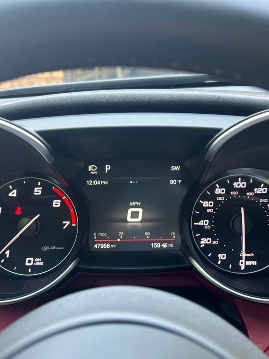 2018 Alfa Romeo Giulia - Image 2 of 8