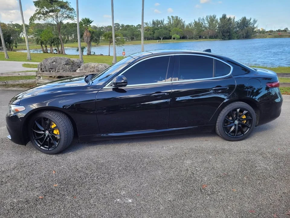 2018 Alfa Romeo Giulia - Image 4 of 13