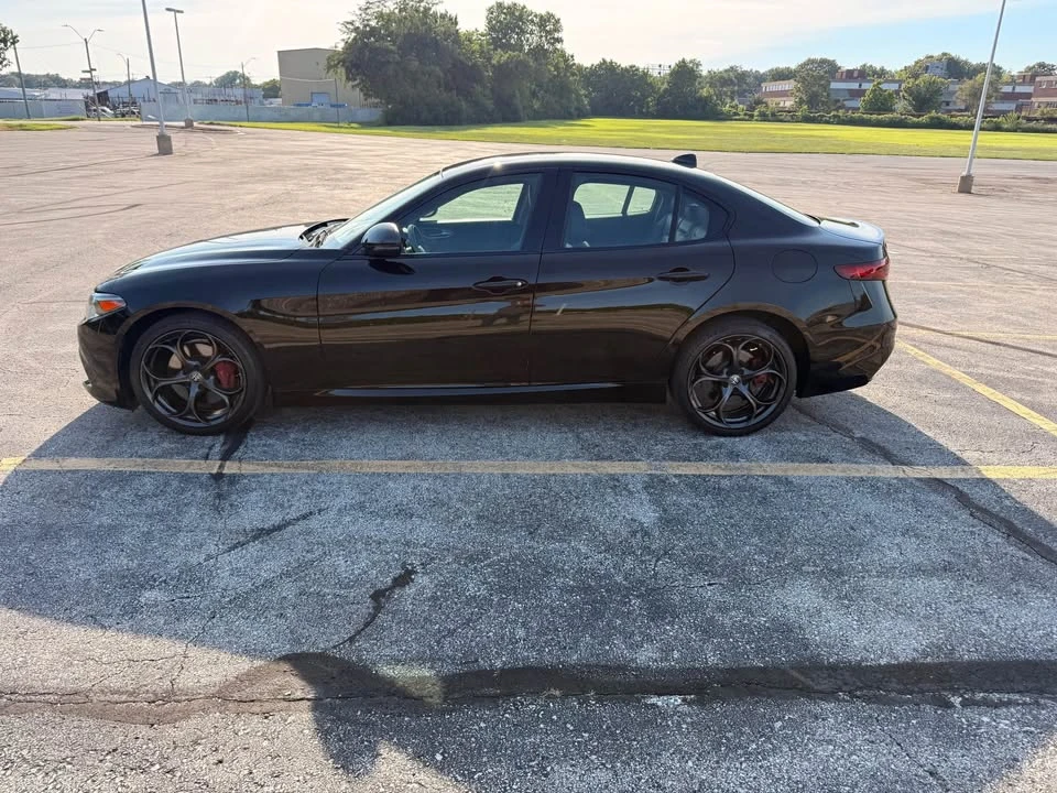 2018 Alfa Romeo Giulia - Image 8 of 14