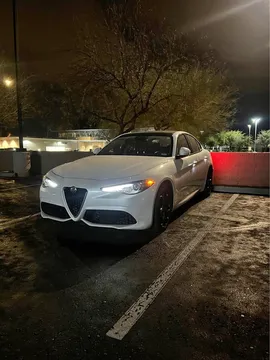 2018 Alfa Romeo Giulia Ti Sport Sedan 4D