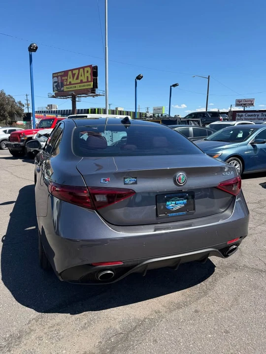 2018 Alfa Romeo Giulia - Image 4 of 11