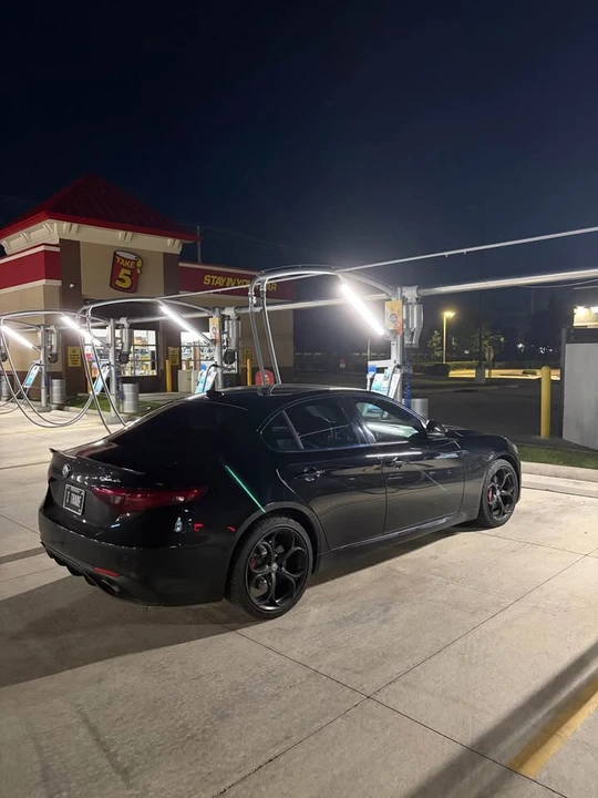 2018 Alfa Romeo Giulia - Image 3 of 4