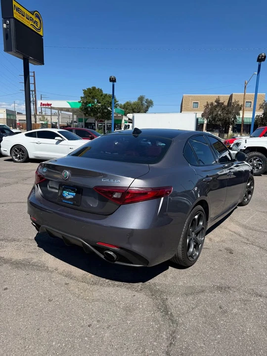 2018 Alfa Romeo Giulia - Image 3 of 11