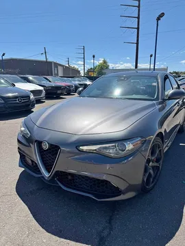 2018 Alfa Romeo Giulia Ti Sport Sedan 4D
