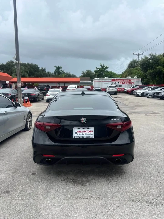 2018 Alfa Romeo Giulia - Image 7 of 7