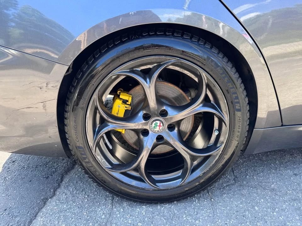 2018 Alfa Romeo Giulia - Image 3 of 13