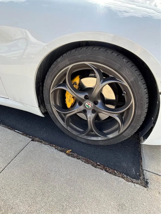 2018 Alfa Romeo Giulia - Image 4 of 16