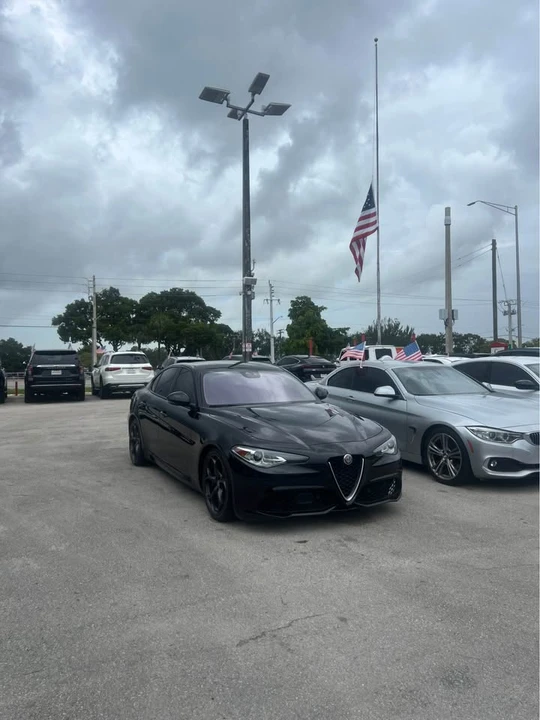 2018 Alfa Romeo Giulia - Image 2 of 7