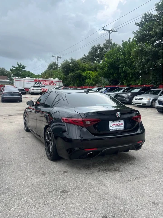 2018 Alfa Romeo Giulia - Image 7 of 7