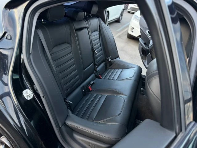 2018 Alfa Romeo Giulia - Image 12 of 24