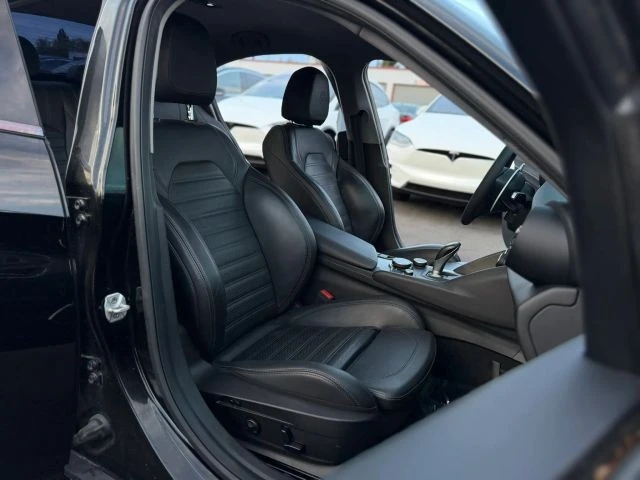 2018 Alfa Romeo Giulia - Image 11 of 24