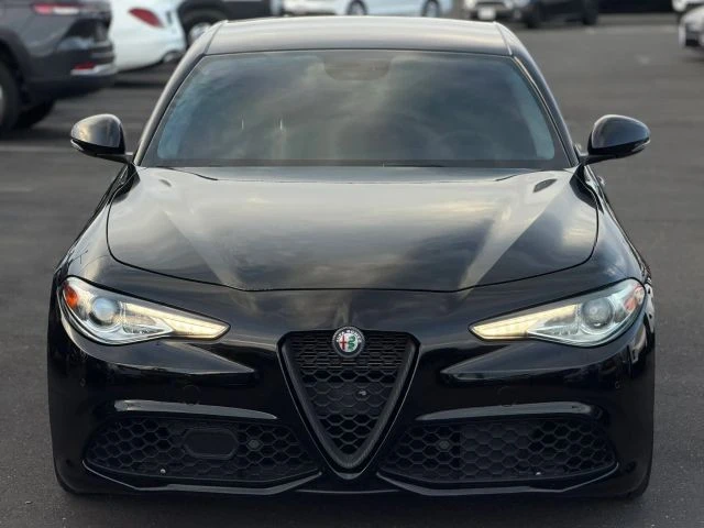 2018 Alfa Romeo Giulia - Image 5 of 24