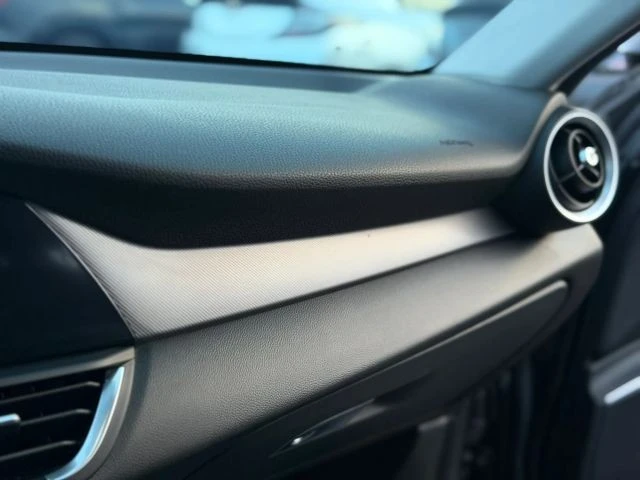 2018 Alfa Romeo Giulia - Image 23 of 24