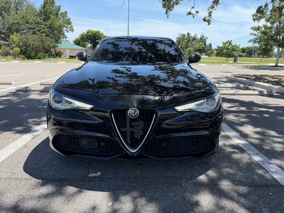 2018 Alfa Romeo Giulia - Image 2 of 18