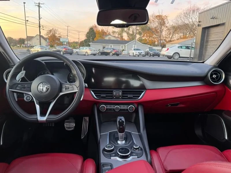 2018 Alfa Romeo Giulia - Image 7 of 7
