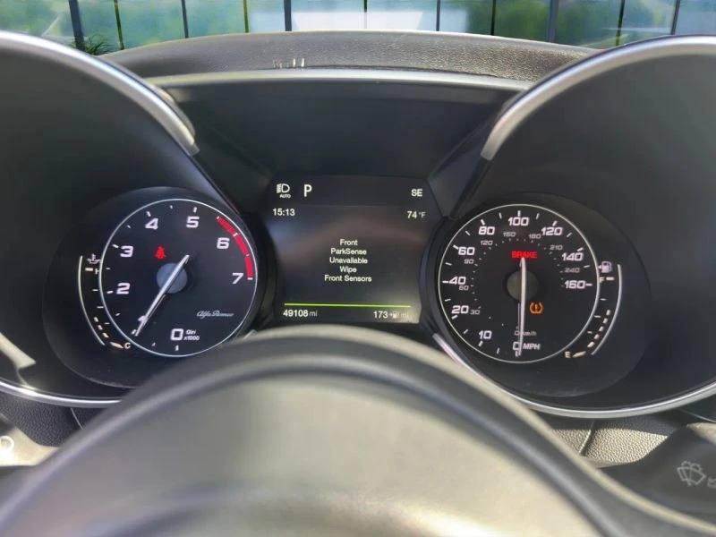 2018 Alfa Romeo Giulia - Image 11 of 12