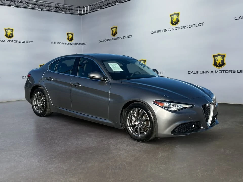 2018 Alfa Romeo Giulia - Image 7 of 20