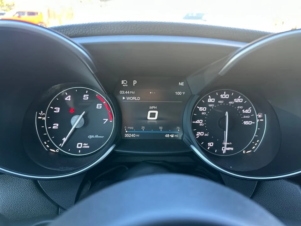 2018 Alfa Romeo Giulia - Image 19 of 19