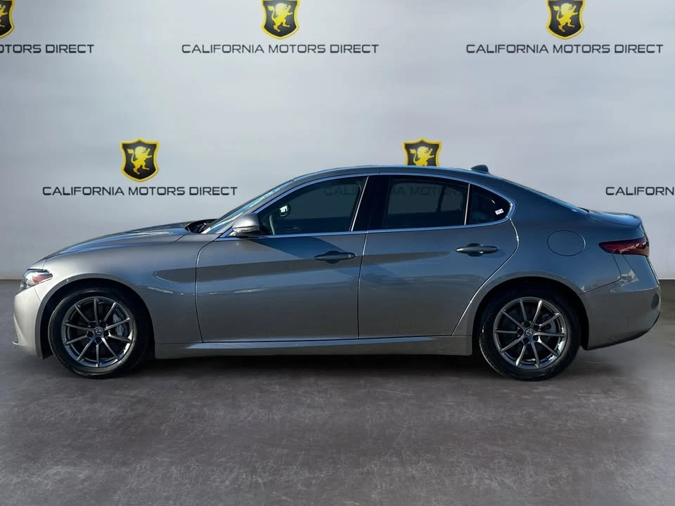 2018 Alfa Romeo Giulia - Image 2 of 20