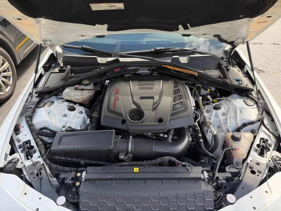 2018 Alfa Romeo Giulia - Image 2 of 20