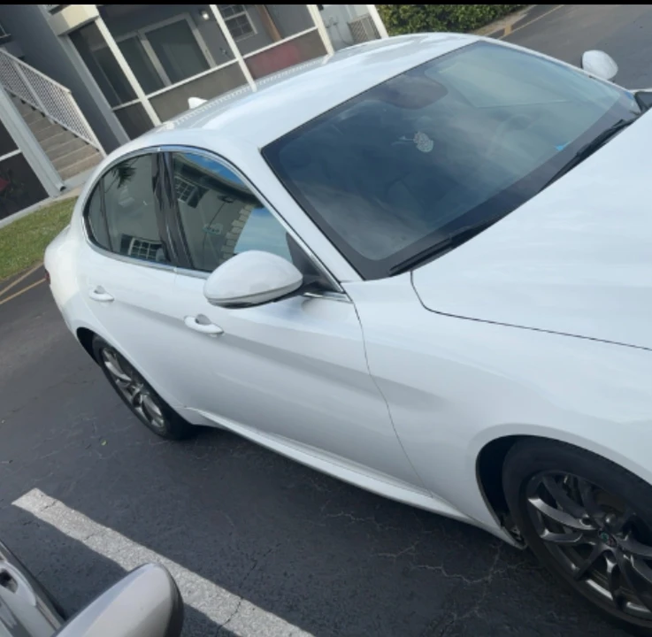 2018 Alfa Romeo Giulia - Image 3 of 12