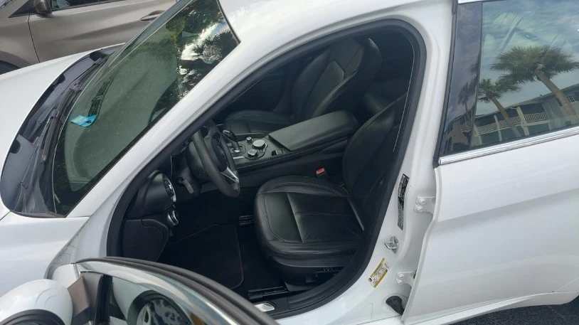 2018 Alfa Romeo Giulia - Image 10 of 16