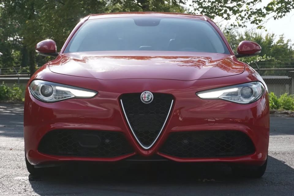 2018 Alfa Romeo Giulia - Image 2 of 20