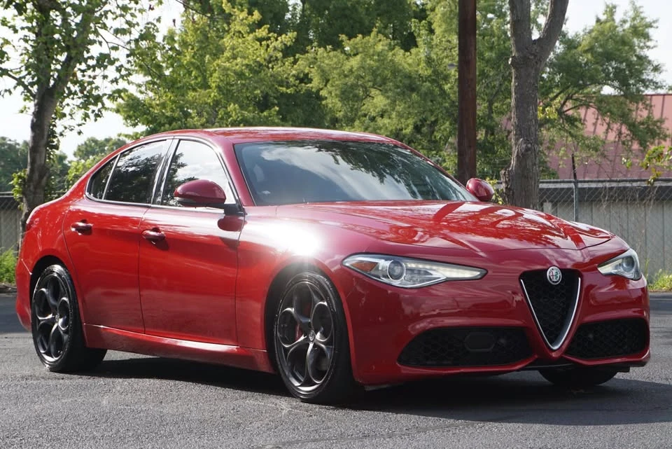 2018 Alfa Romeo Giulia - Image 3 of 20