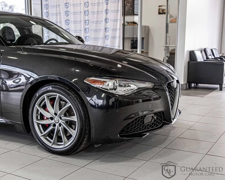 2018 Alfa Romeo Giulia - Image 5 of 20