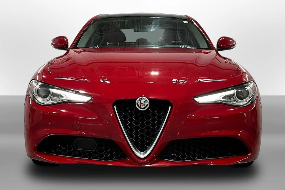 2018 Alfa Romeo Giulia - Image 2 of 10