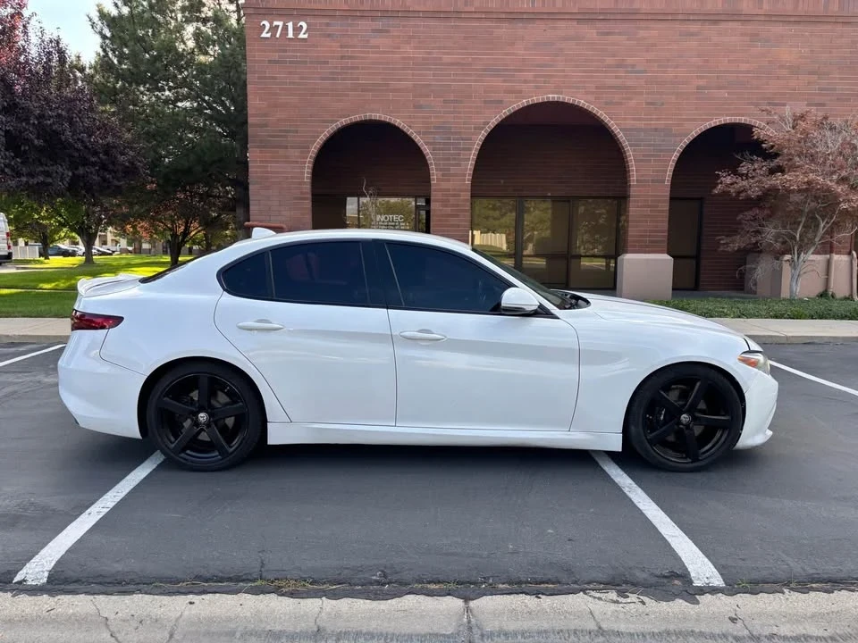 2018 Alfa Romeo Giulia - Image 3 of 8