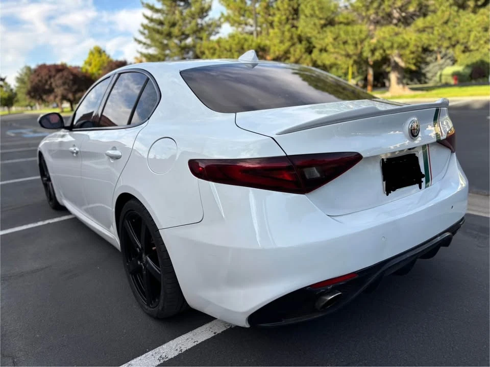 2018 Alfa Romeo Giulia - Image 4 of 8