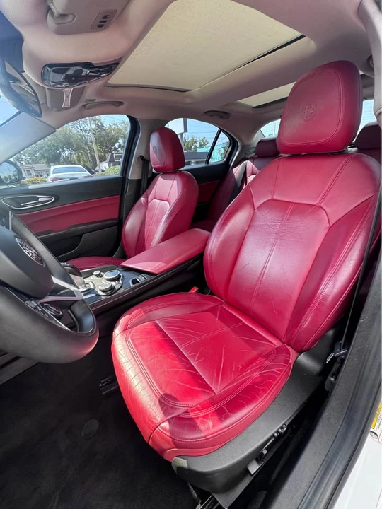 2018 Alfa Romeo Giulia - Image 5 of 7