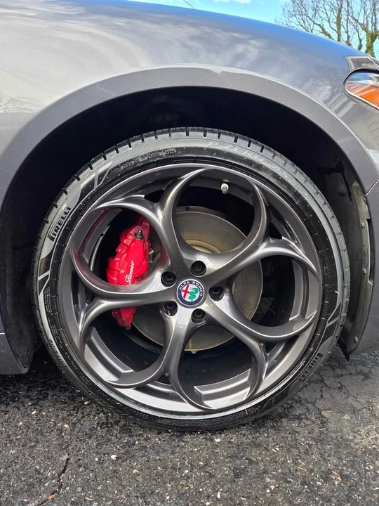 2018 Alfa Romeo Giulia - Image 8 of 10
