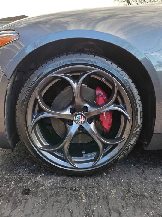 2018 Alfa Romeo Giulia - Image 7 of 10