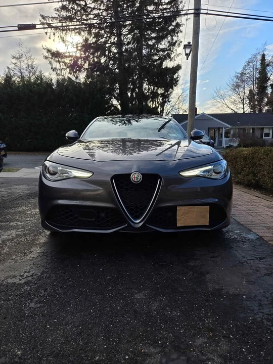 2018 Alfa Romeo Giulia - Image 3 of 10