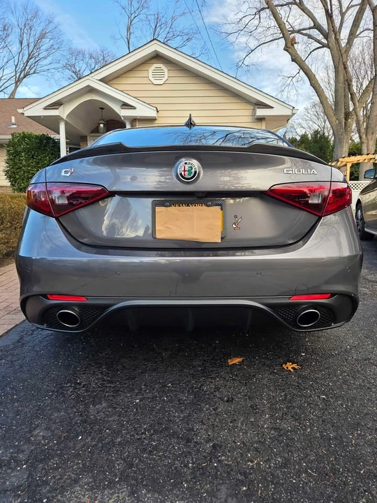 2018 Alfa Romeo Giulia - Image 2 of 10
