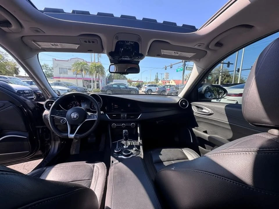 2018 Alfa Romeo Giulia - Image 2 of 10