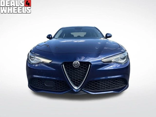 2018 Alfa Romeo Giulia - Image 8 of 20