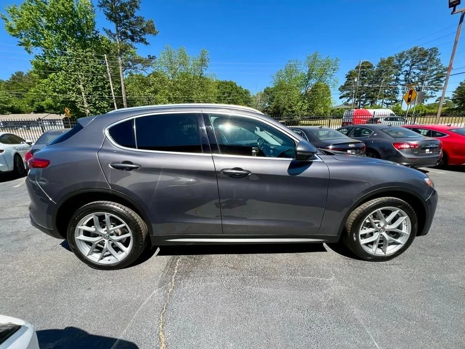 2018 Alfa Romeo Stelvio - Image 8 of 20