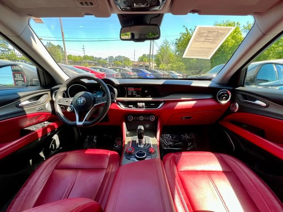 2018 Alfa Romeo Stelvio - Image 18 of 20