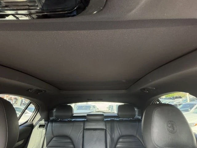 2018 Alfa Romeo Stelvio - Image 19 of 20
